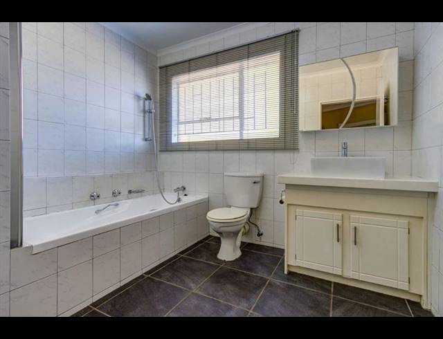 4 BEDROOM HOUSE FOR SALE IN SUNWARD PARK